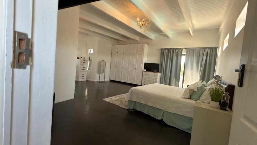 5 Bedroom Property for Sale in Elim Western Cape